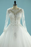2024 Gorgeous Scoop Wedding Dresses Glitter Tulle With Beading Zipper Back P5B1FYFH